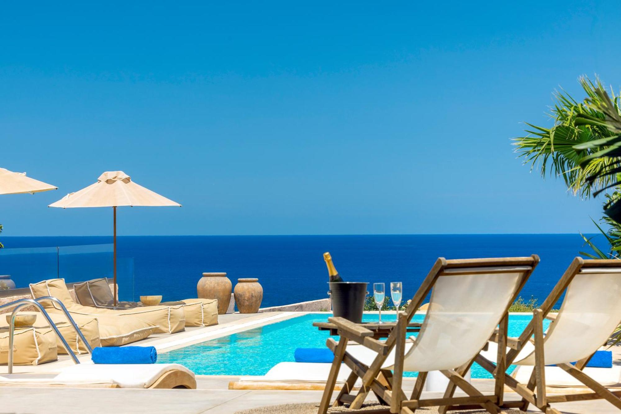 Casa Tequiero, An Ethereal Seaview Retreat, By Thinkvilla Hersonissos  Exterior photo